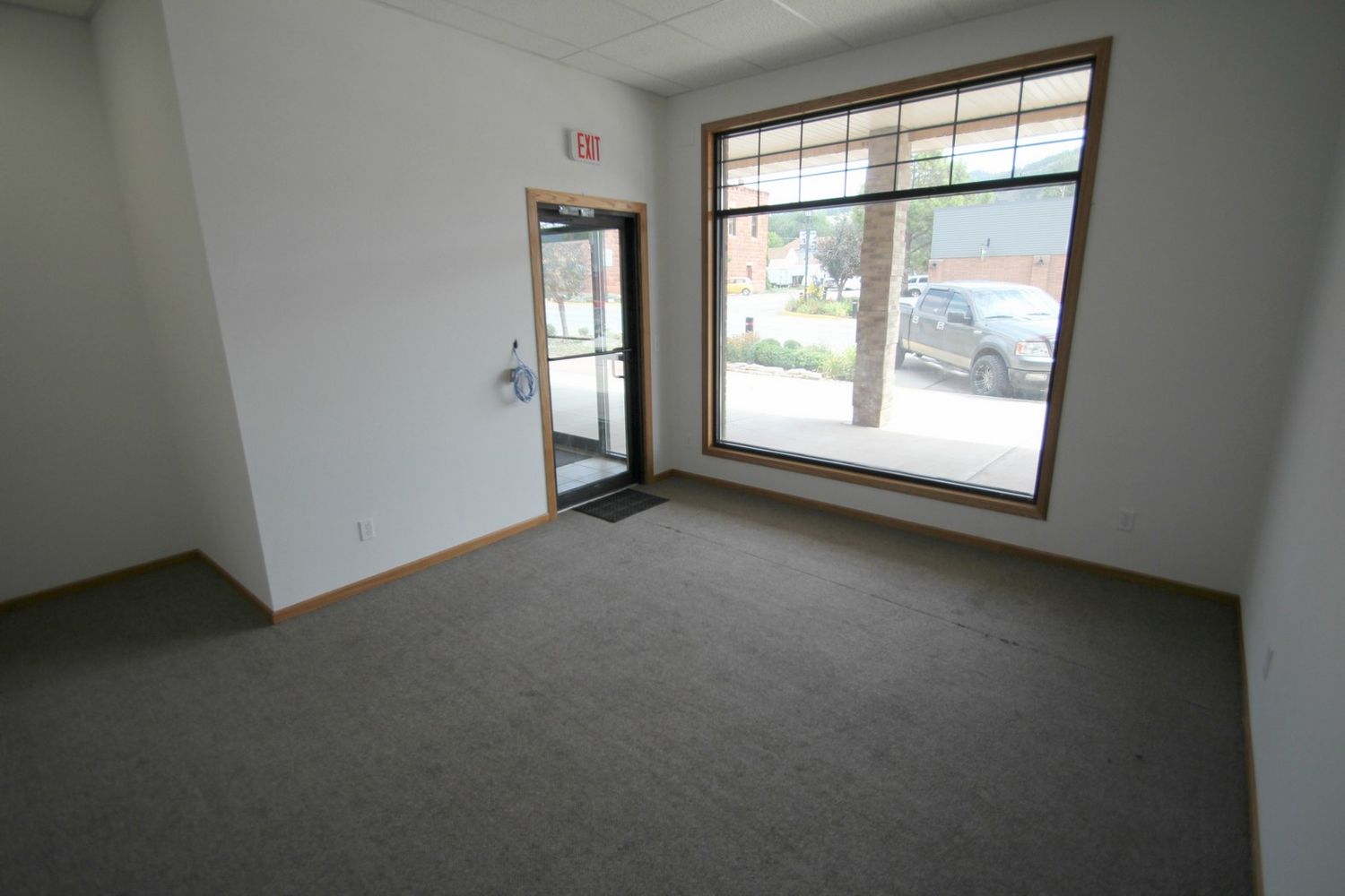 200 N Chicago St, Hot Springs, SD 57747